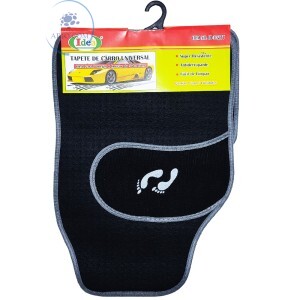 TAPETE UNIVERSAL PARA CARRO JOGO COM 4 UNIDADES (ID-3027T)